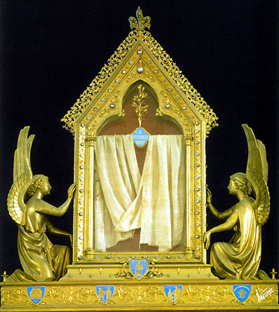 Собор Нотр-Дам Шартр, посвященный Деве Марии